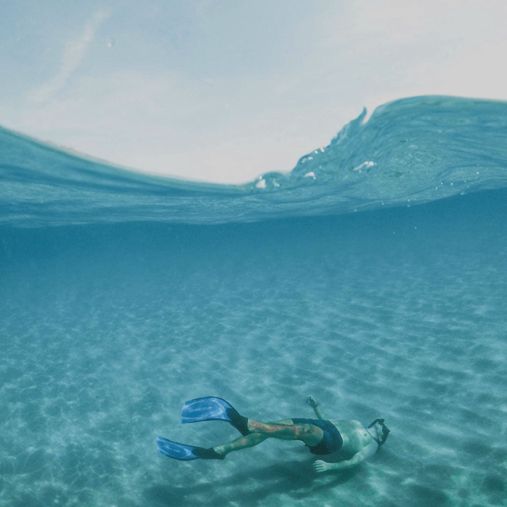 Clear and anti-fog snorkel mask from G2rise with 180-degree view